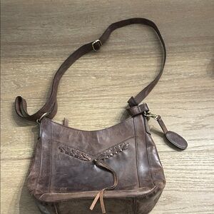 Born shoulder bag, 100 percent leather exterior , brown